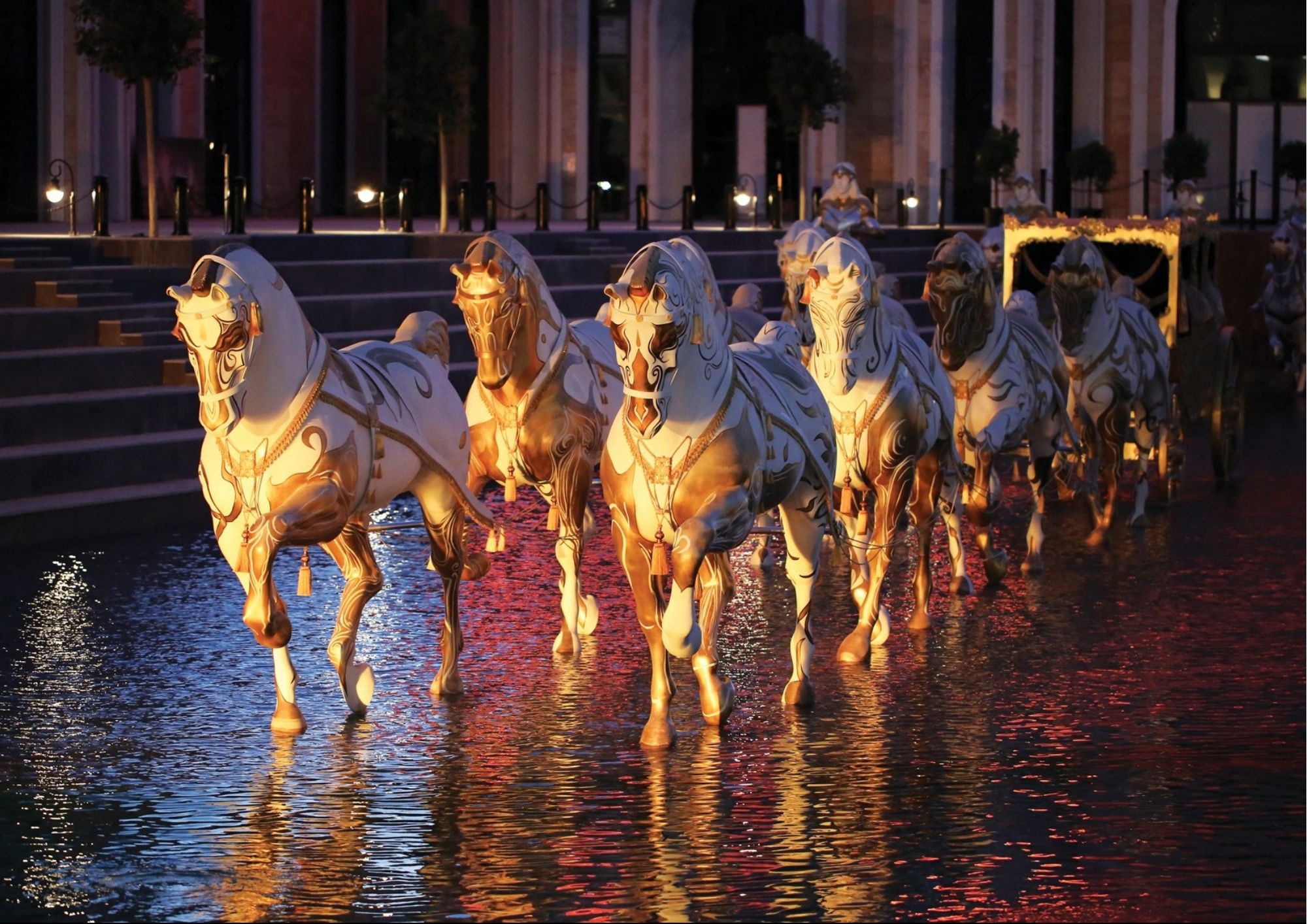 SHOW W LAND OF LEGENDS